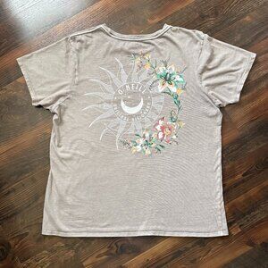 O'Neill "Ladies As Above" Oversized, Soft T-Shirt - Size S